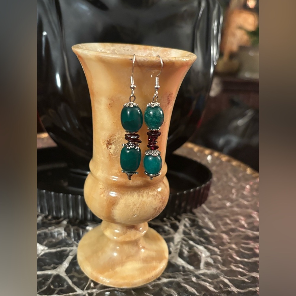 NWT Artisan Emerald & Garnet Dangle Earrings • In Bloom Collection • 925 Hooks - Picture 9 of 10